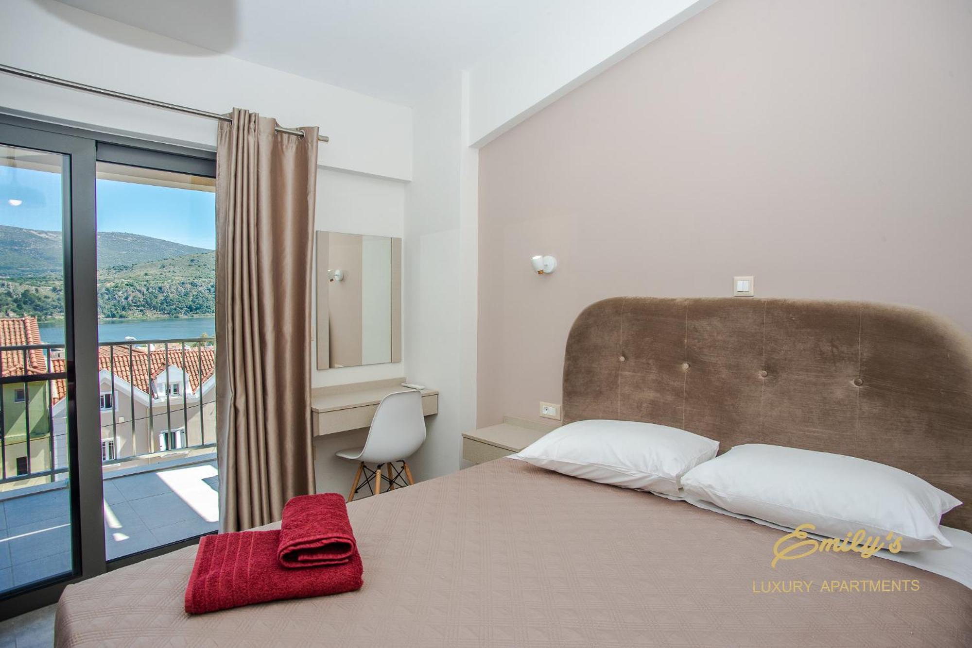 Emily'S Luxury Apartments Argostoli  Exterior foto