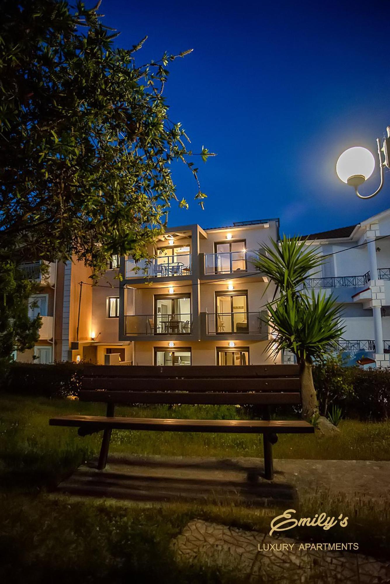 Emily'S Luxury Apartments Argostoli  Exterior foto