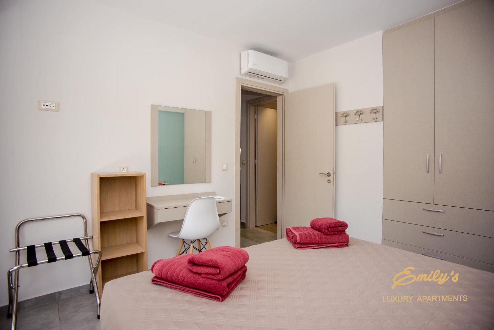Emily'S Luxury Apartments Argostoli  Exterior foto
