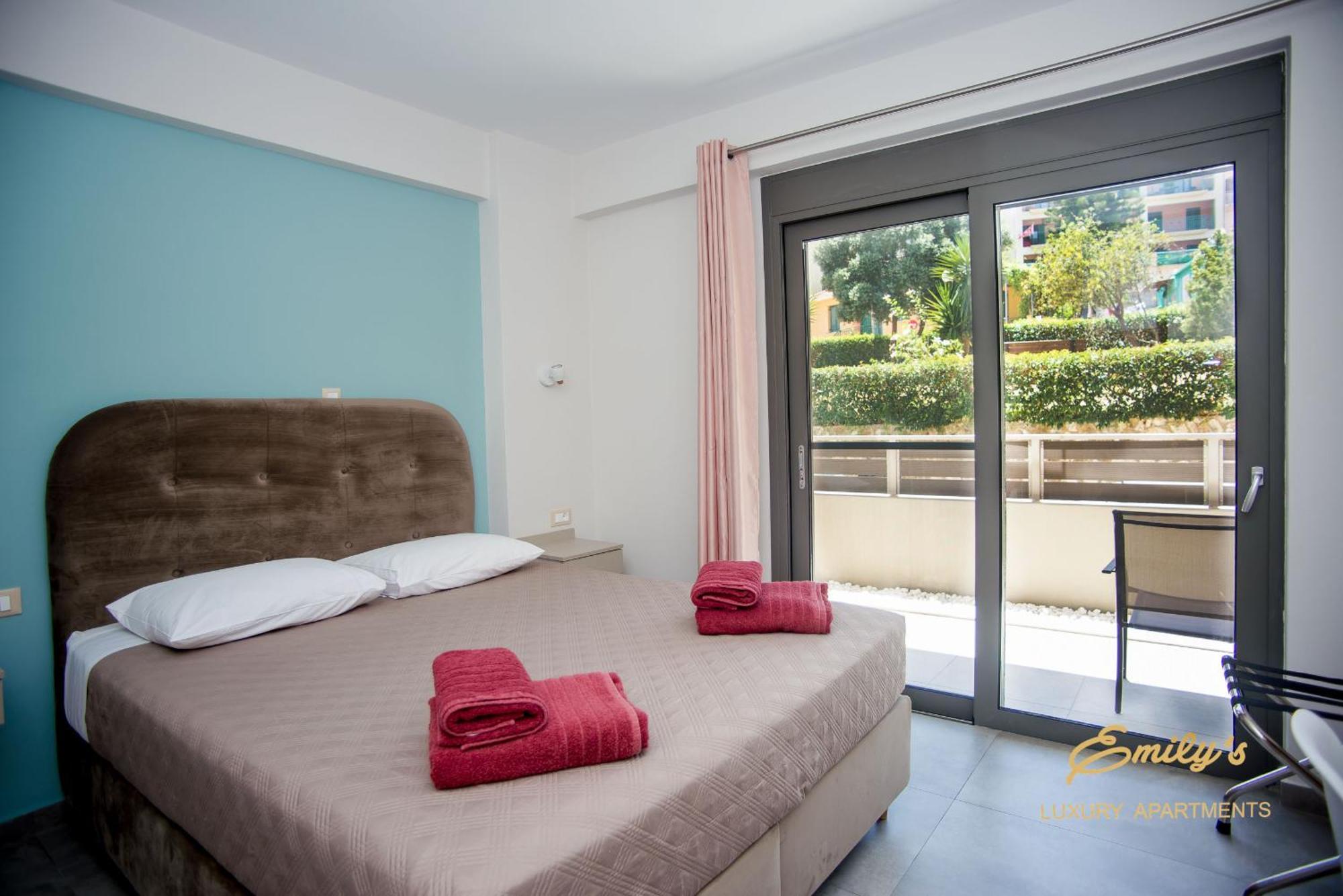 Emily'S Luxury Apartments Argostoli  Exterior foto