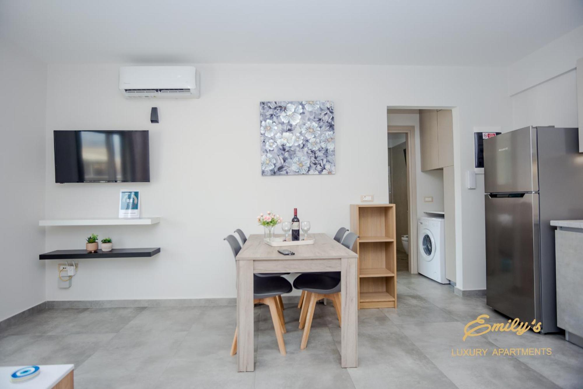 Emily'S Luxury Apartments Argostoli  Exterior foto